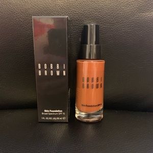 Bobbi Brown Skin Foundation SPF 15 Espresso #10
